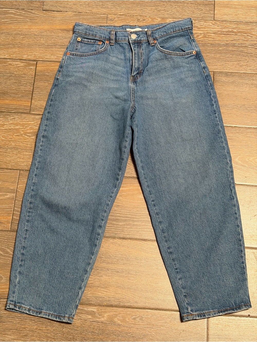 Levi’s Baggy Barrel Jeans